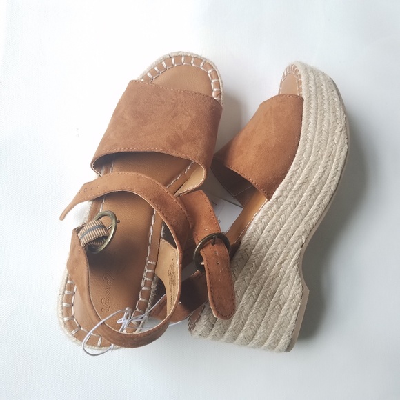 NWT Two piece wedge Casual 6.5/8 - Picture 6 of 6